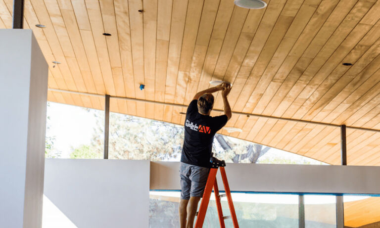 Toolless Installation for fast, easy installs