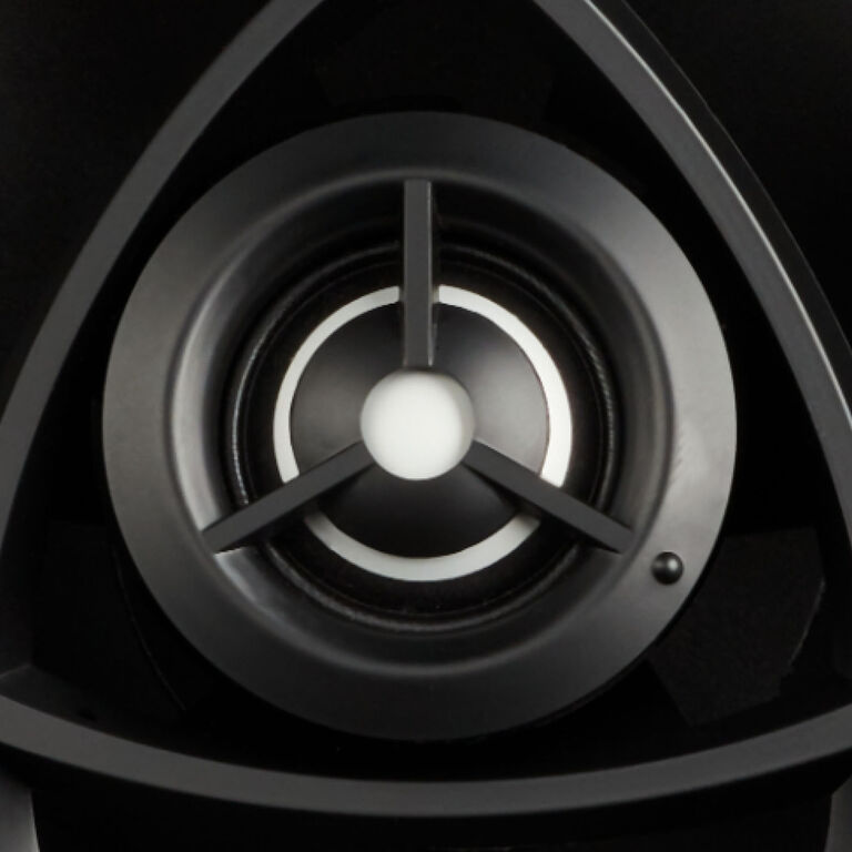 Pivoting Aluminum Oxide Dome Tweeter for lifelike sound everywhere in the room