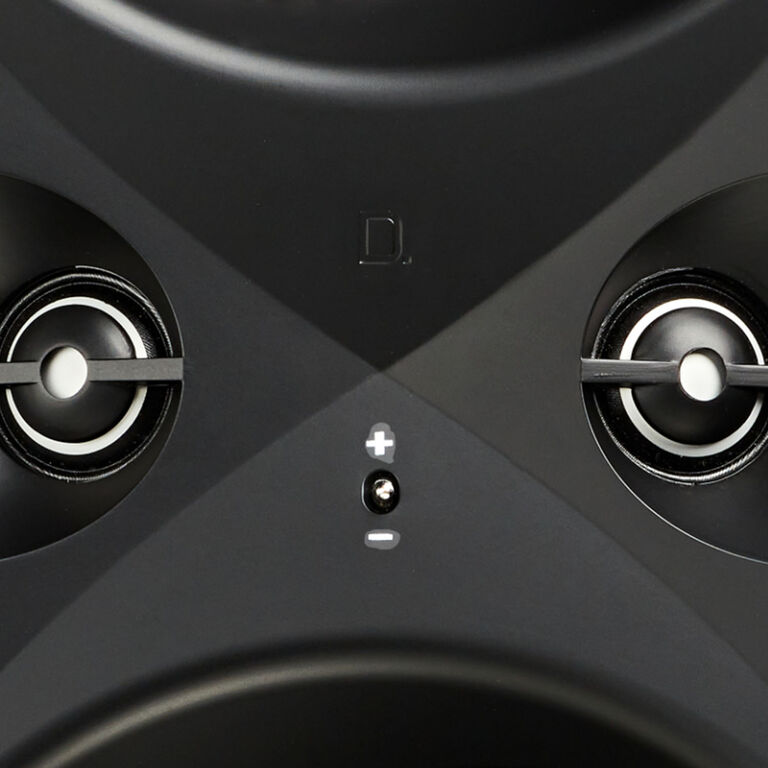 Pivoting Aluminum Oxide Dome Tweeter for superior imaging everywhere in the room