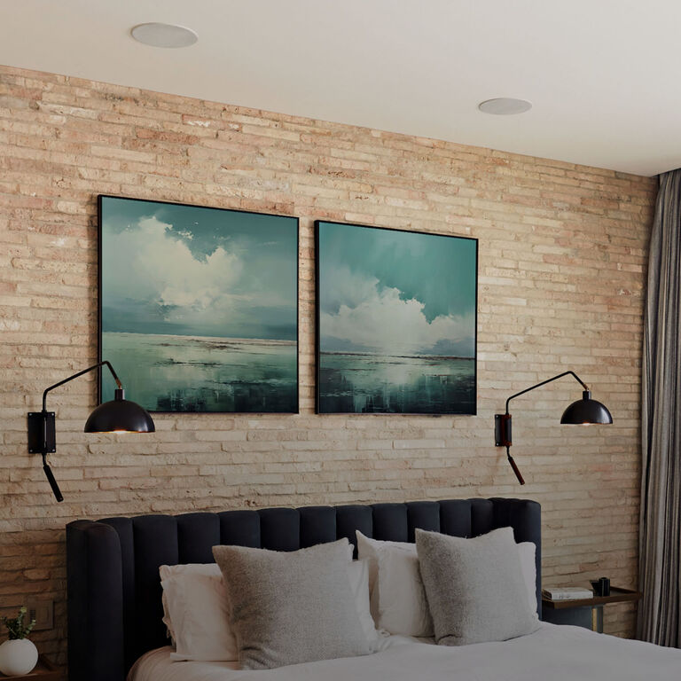 Seamless Sound, Affordable Elegance