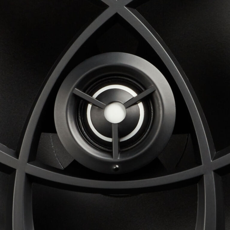 Pivoting Aluminum Oxide Dome Tweeter for lifelike sound everywhere in the room